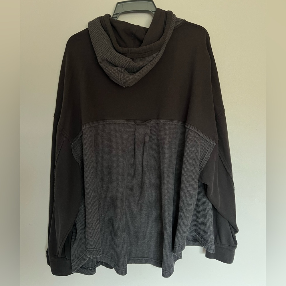 American Eagle Outfitters Dark Gray Hooded Button-up Jacket - Picture 2 of 4